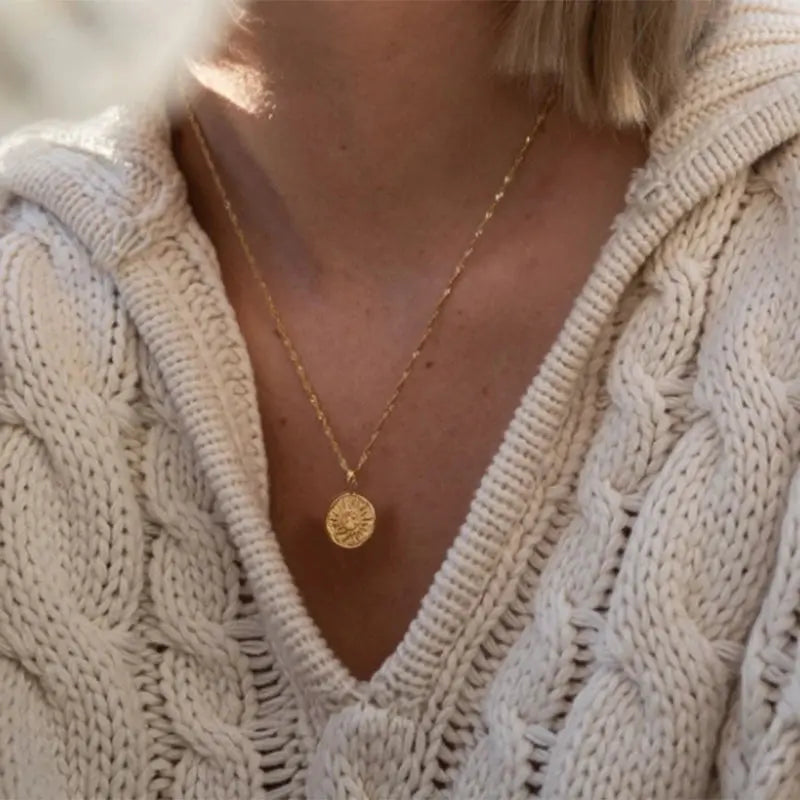 Collier Soleil Estampillé Espace Astronomie Espace Astronomie