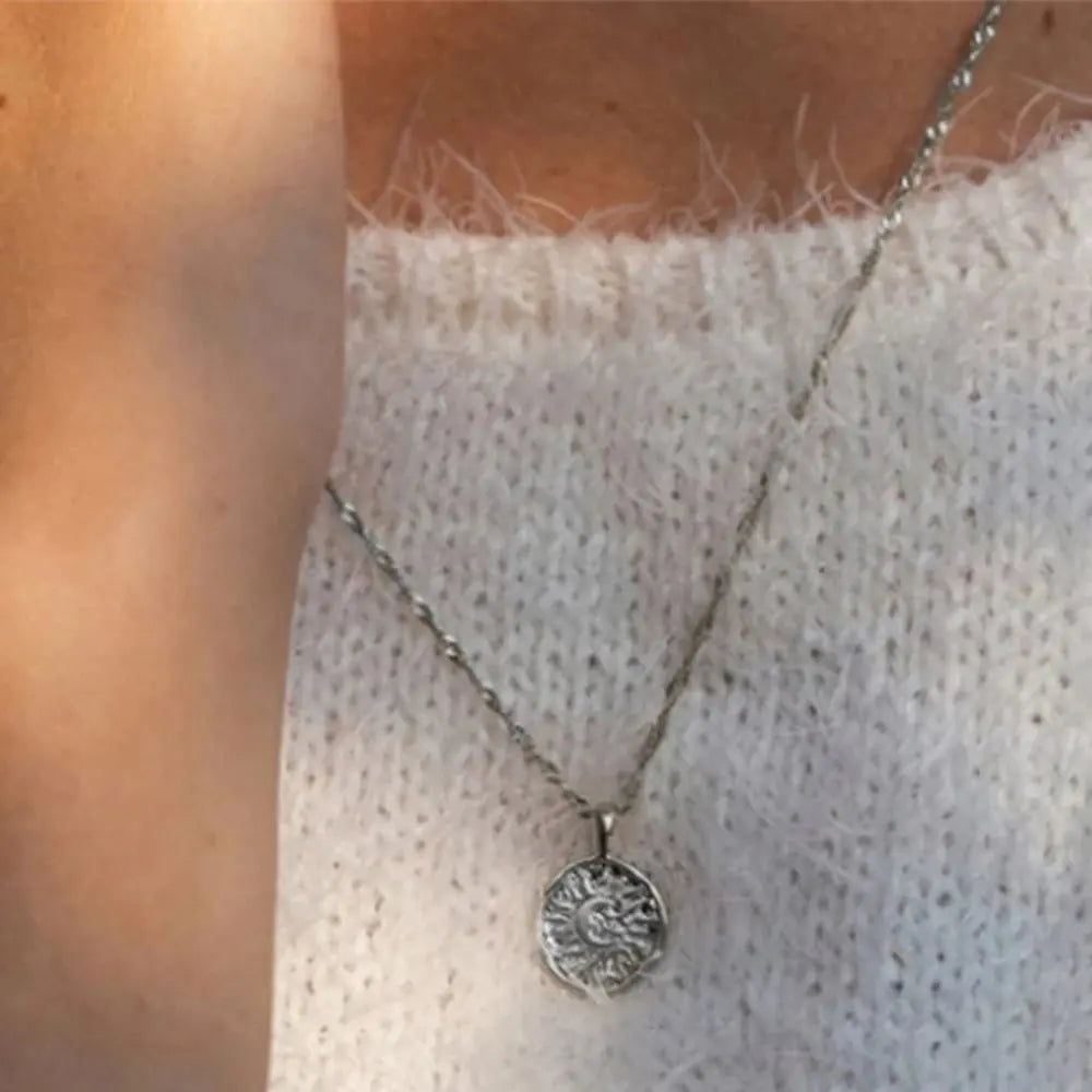 Collier Soleil Estampillé Espace Astronomie Espace Astronomie