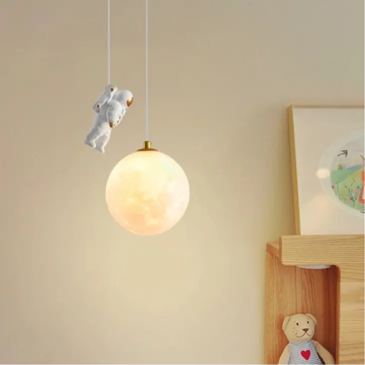 Lampe Suspension Astronaute